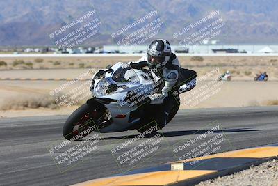 media/Feb-04-2024-SoCal Trackdays (Sun) [[91d6515b1d]]/7-Turn 9 Inside (1140am)/